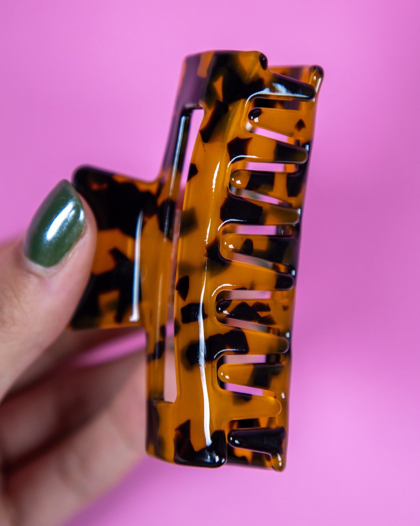 Cut Out Hair Clip Brown Tortoise Shell