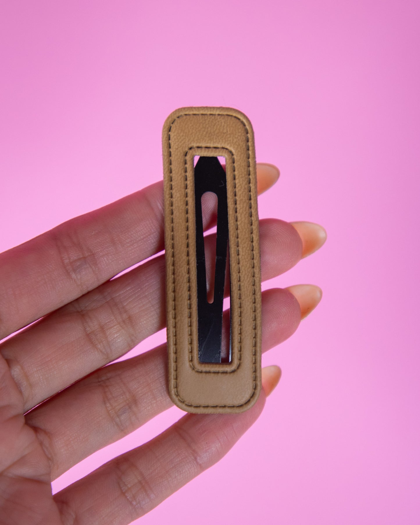Vegan Leather Clip Beige
