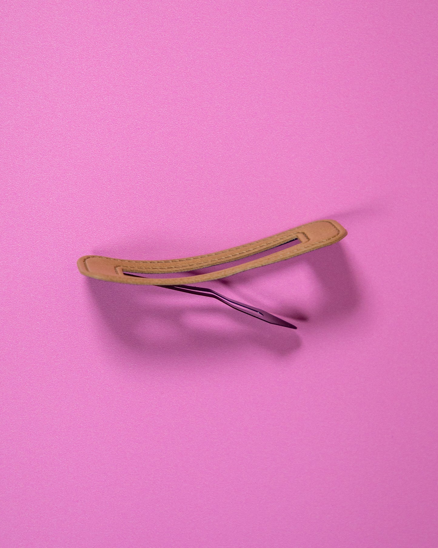 Vegan Leather Clip Beige