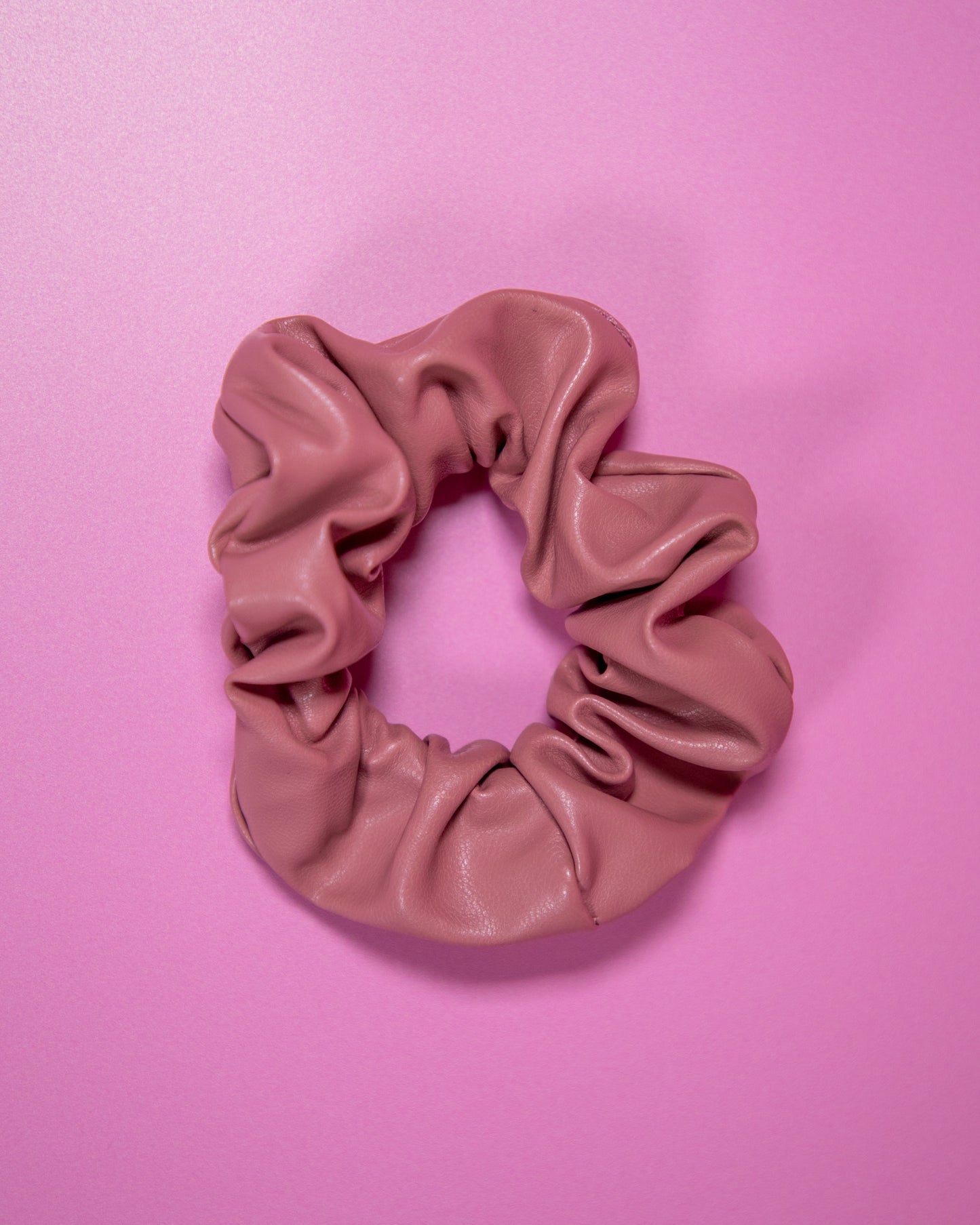 Vegan Leather Scrunchie Pink