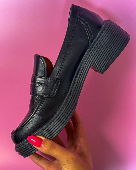 Low Heeled Loafer Black