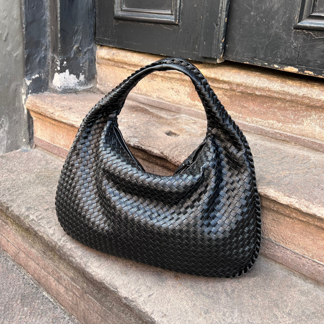 Woven Shoulder Bag Black